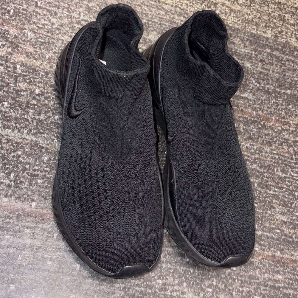 Nike sock running shoes (fits 7 better)